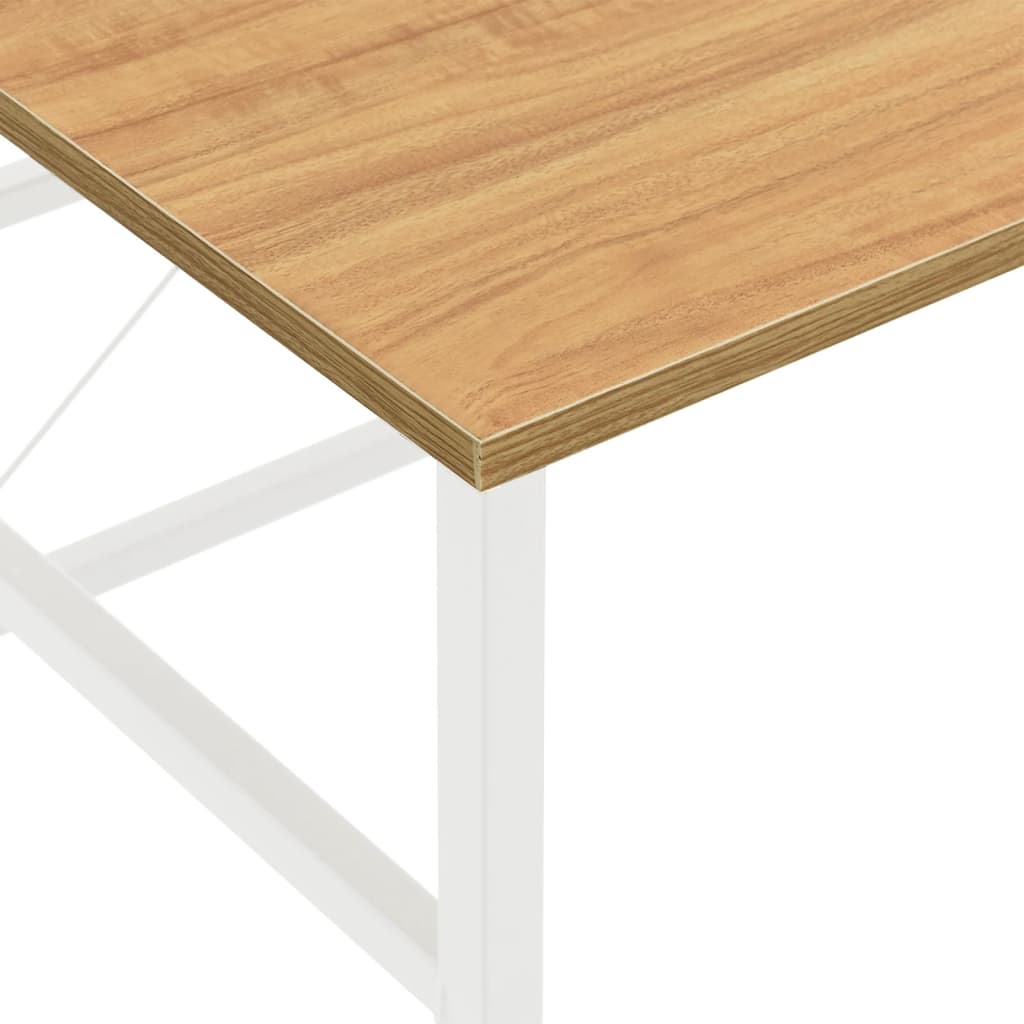 Tietokonepöytä valk. ja vaalea tammi 105x55x72 cm MDF/metalli - Sisustajankoti.fi