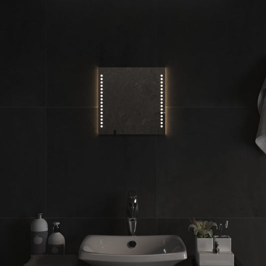 Kylpyhuoneen LED-peili 30x30 cm - Sisustajankoti.fi