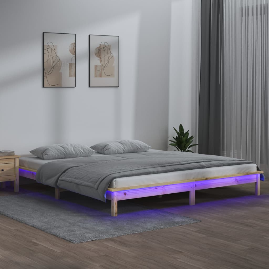 Sängynrunko LED-valoilla 200x200 cm täysi puu - Sisustajankoti.fi