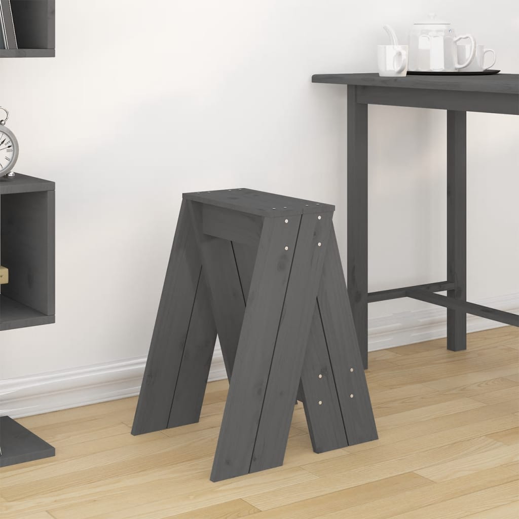 Jakkarat 2 kpl harmaa 40x40x60 cm täysi mänty - Sisustajankoti.fi