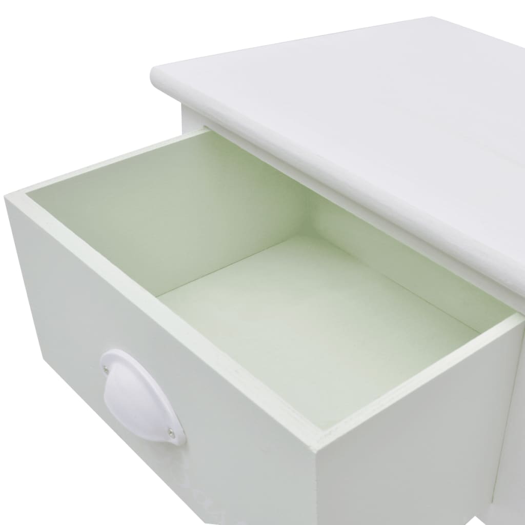 Ranskalaistyylinen yöpöytä puu - Sisustajankoti.fi