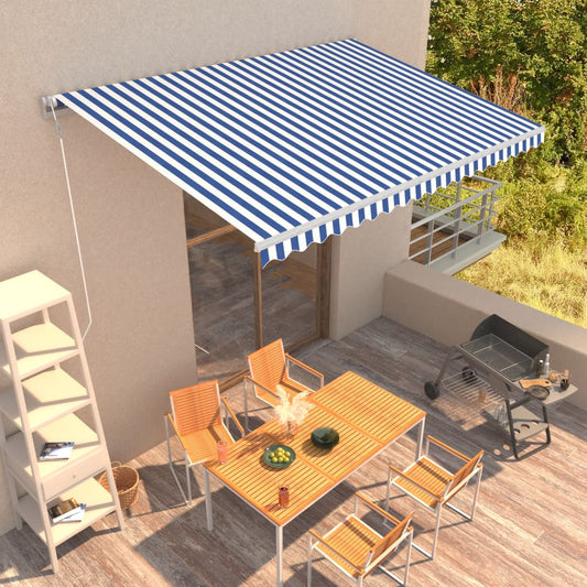 Automaattinen sisäänkelattava markiisi 450x300 cm sininen/valk. - Sisustajankoti.fi