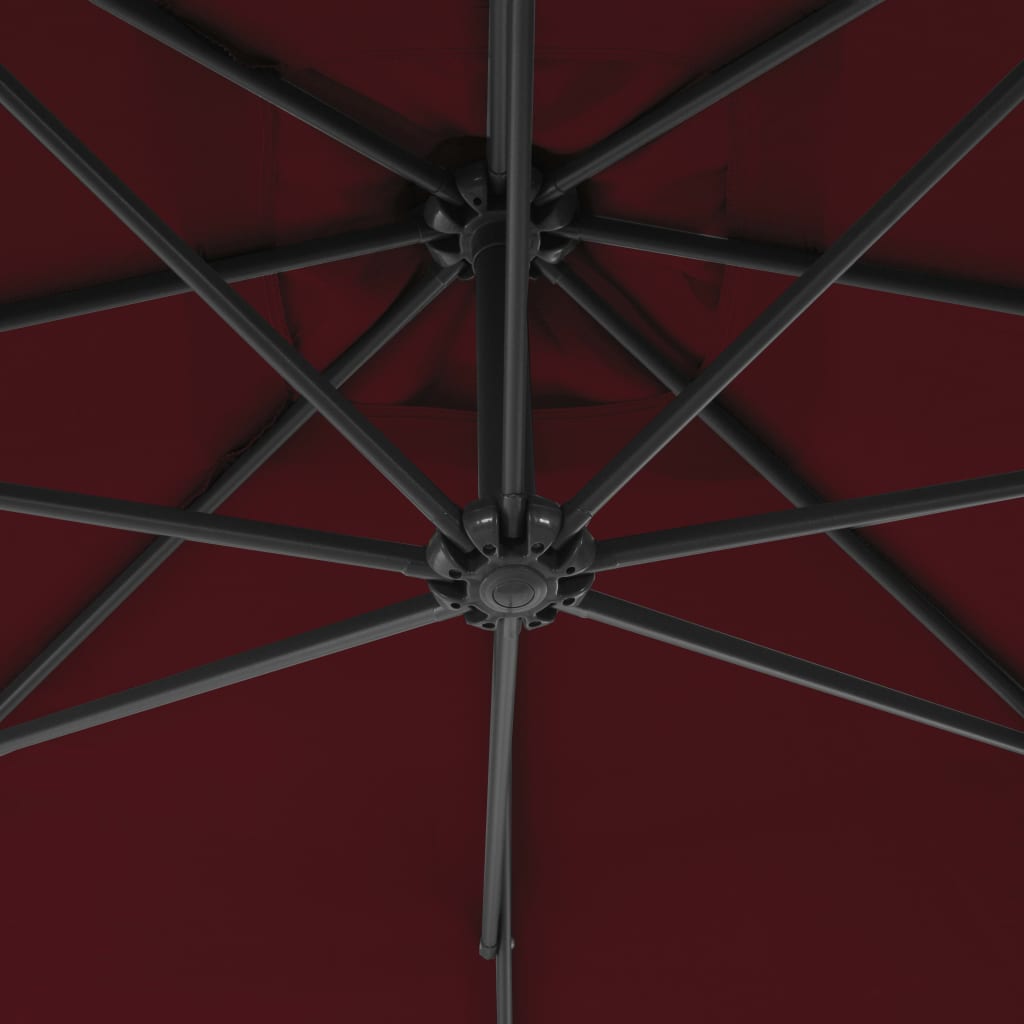 Riippuva aurinkovarjo teräspylväällä 250x250 cm viininpunainen - Sisustajankoti.fi