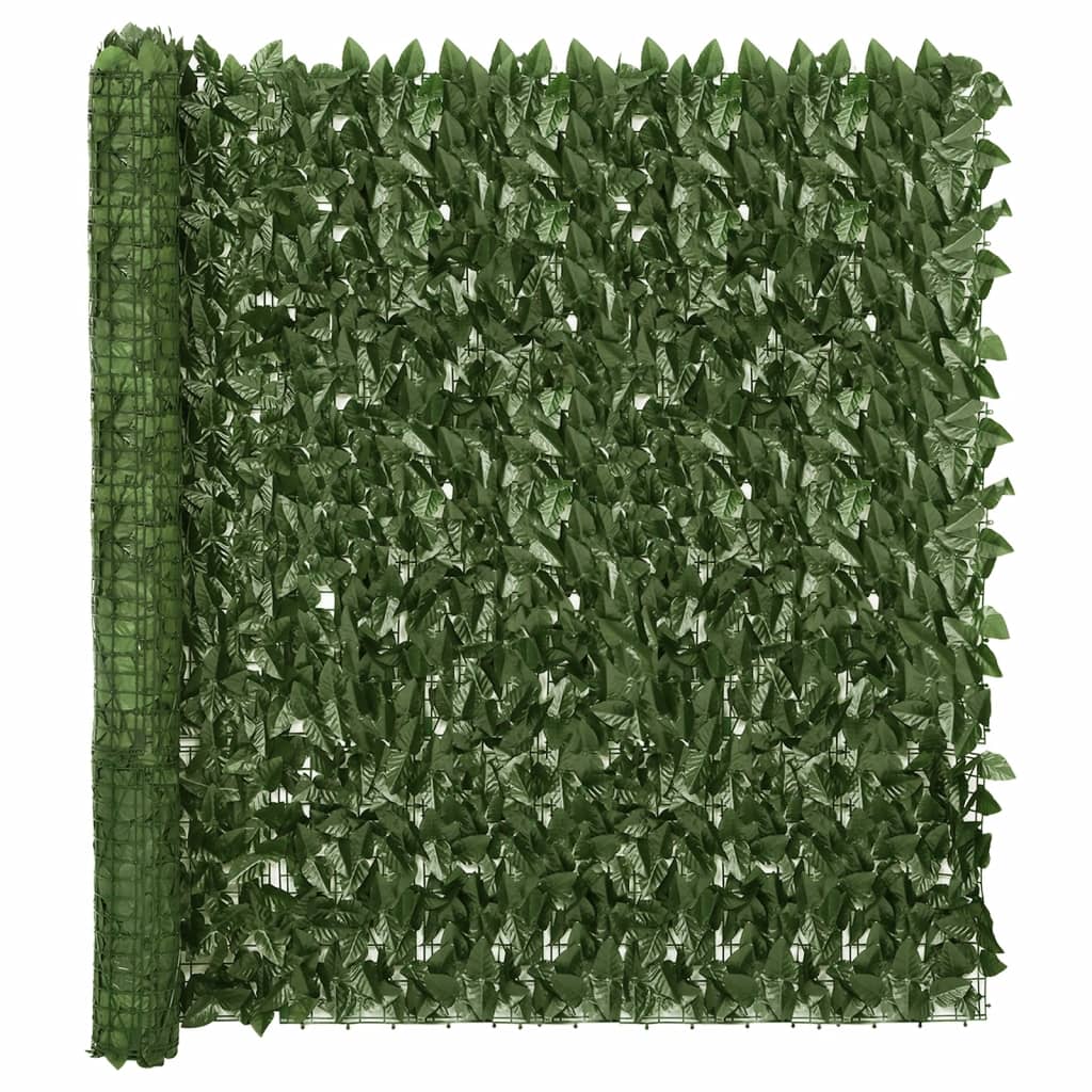 Parvekkeen suoja tummanvihreillä lehdillä 400x150 cm - Sisustajankoti.fi