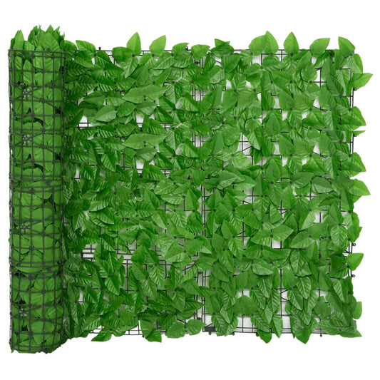Parvekkeen suoja vihreillä lehdillä 500x100 cm - Sisustajankoti.fi
