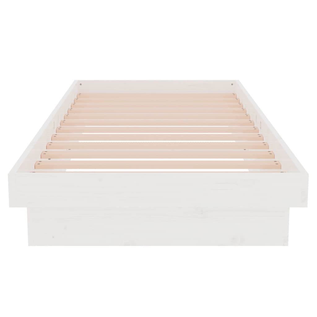 Sängynrunko valkoinen täysi puu 75x190 cm 2FT6 Small Single - Sisustajankoti.fi