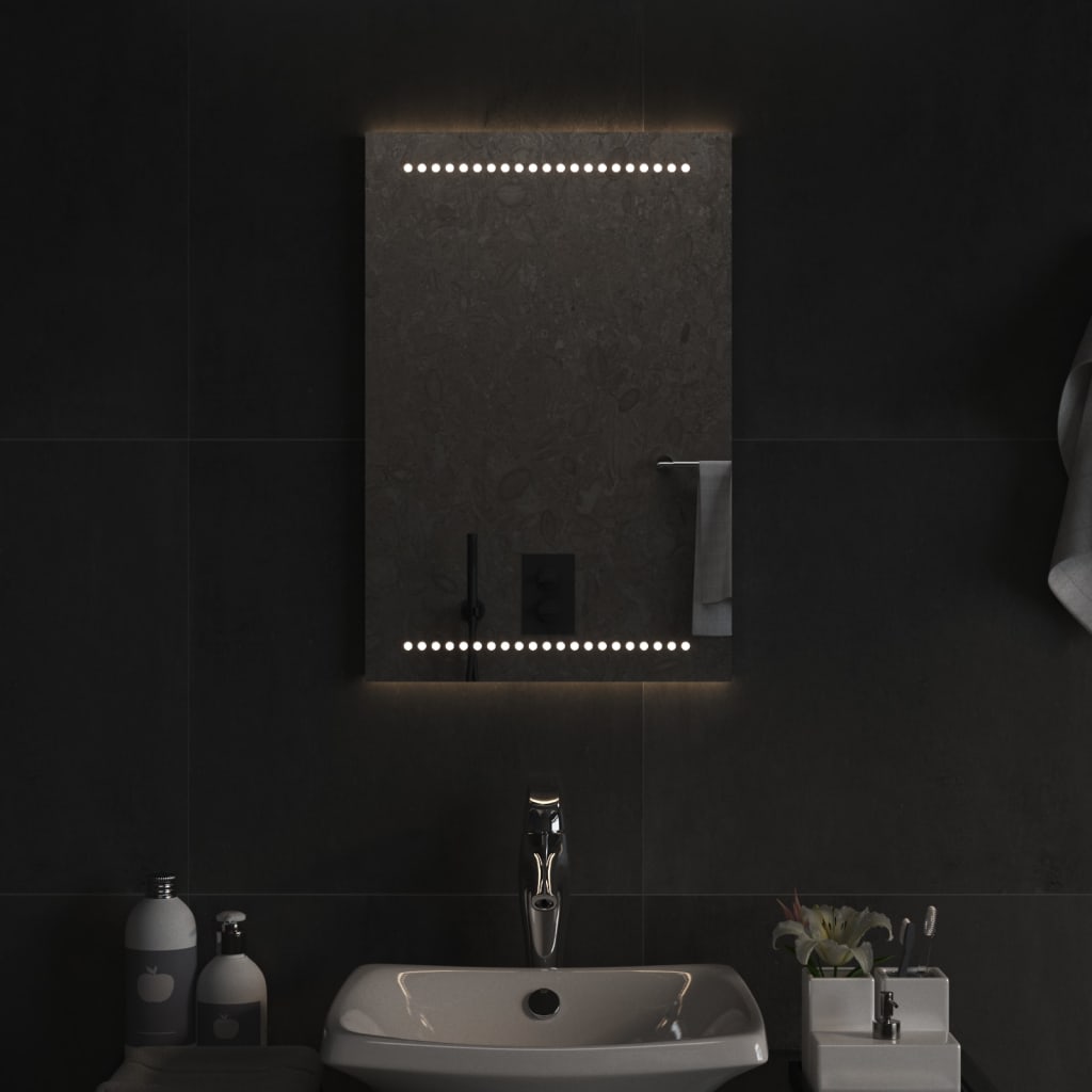 Kylpyhuoneen LED-peili 40x60 cm - Sisustajankoti.fi
