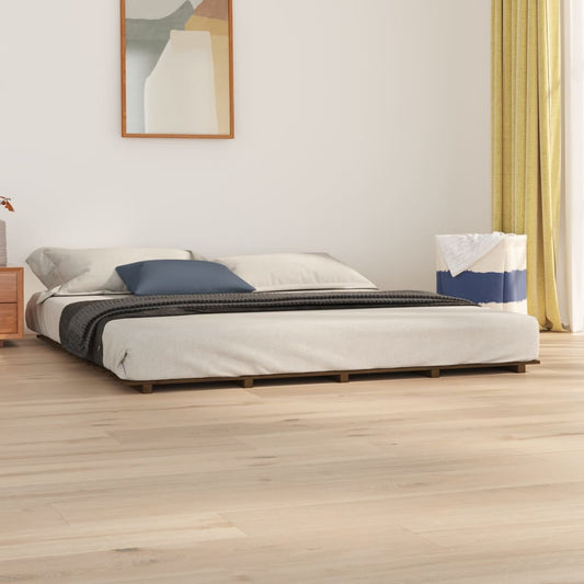 Sängynrunko hunajanruskea 200x200 cm täysi mänty - Sisustajankoti.fi